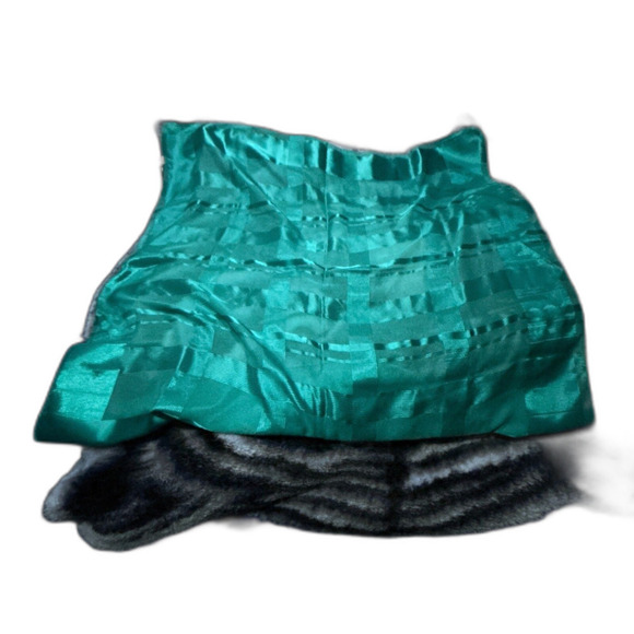 Vintage Berkshire Emerald Green Square Scarf 29 Inch - Picture 2 of 5